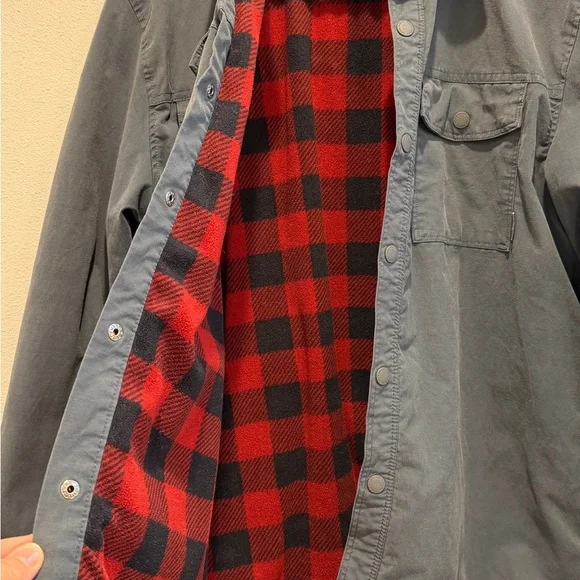 Eddie Bauer Voyager Fleece Lined Snap Front Men’s Shirt/Jacket size L - Picture 2 of 7